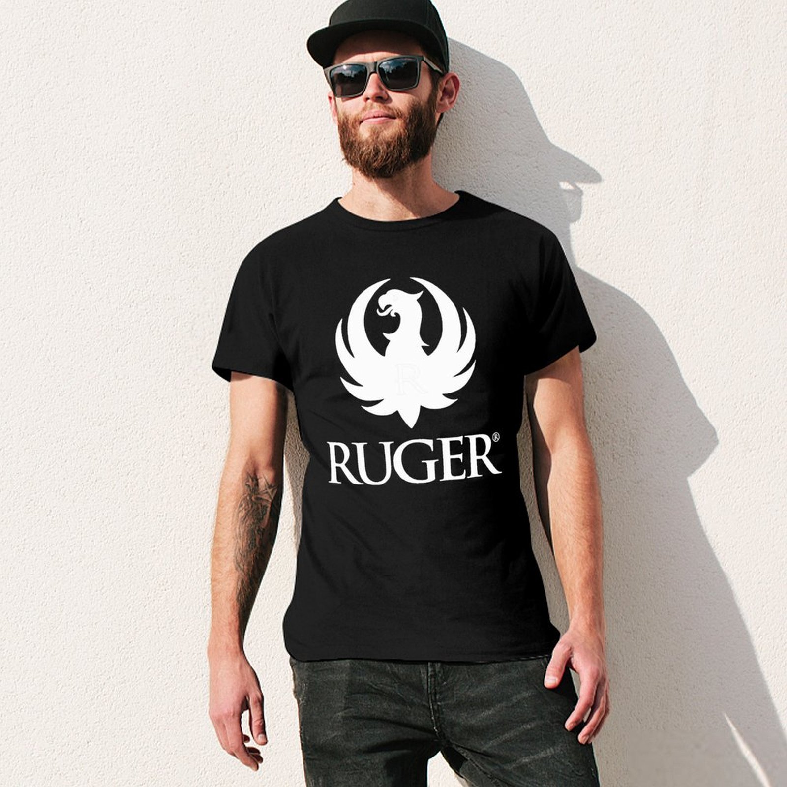 Camiseta com o logotipo da R.u - Anime Merchandise T Shirt avaliação e preço