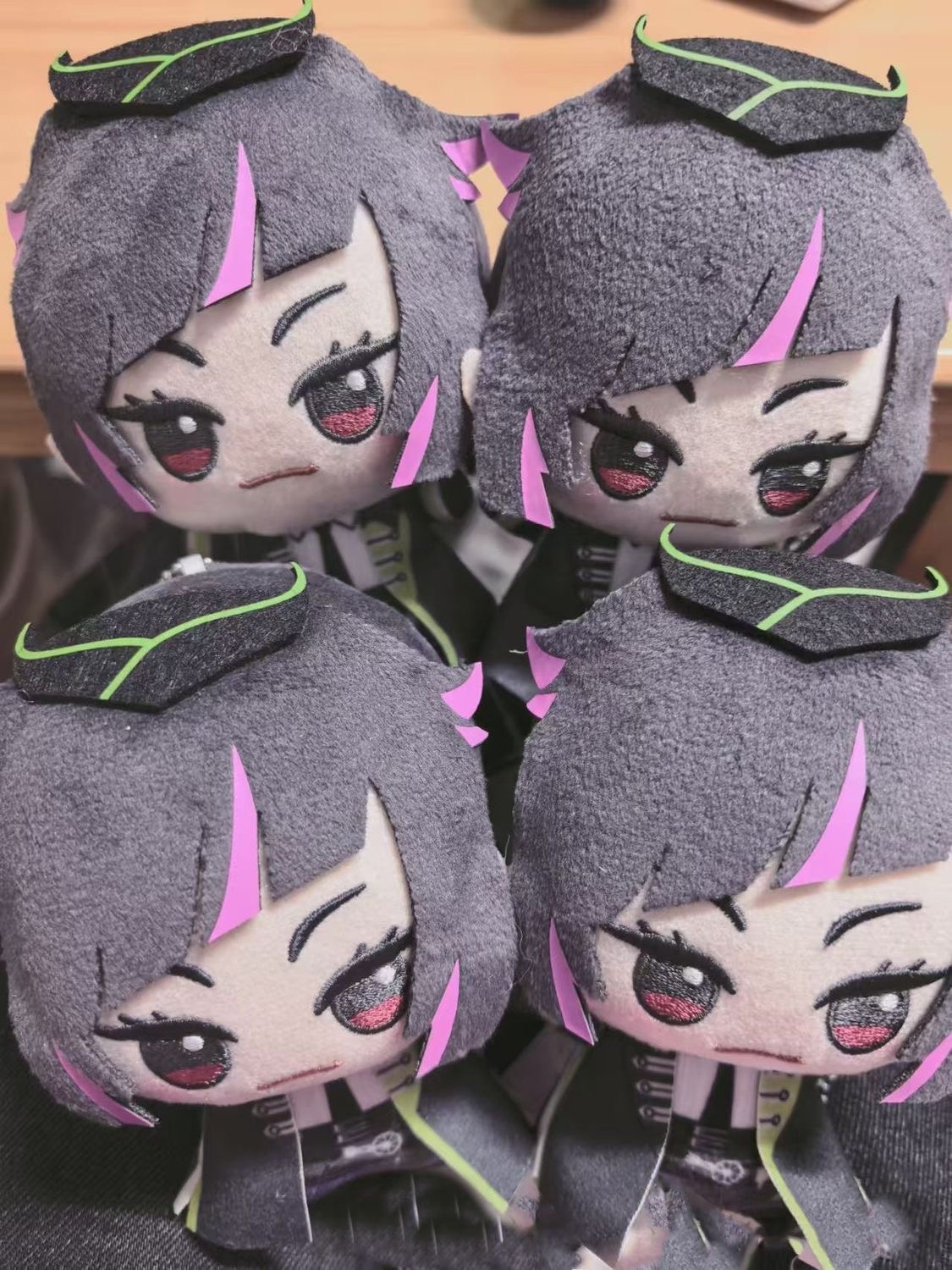 Boneco de Pelúcia Torcido de 1 - Anime Merchandise Figure avaliação e preço